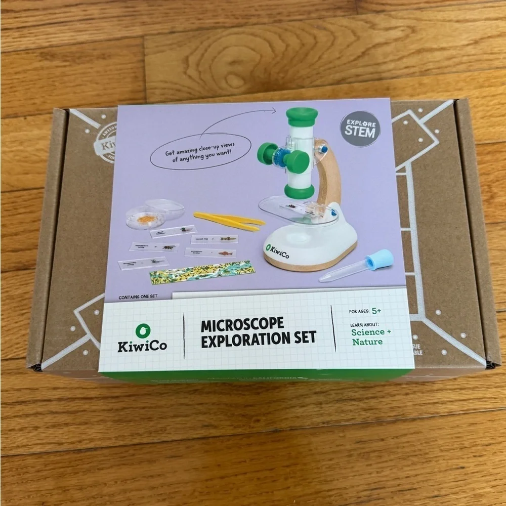 NWT Kiwico Green and White Kids Boys Girls Microscope Learning Toy Set